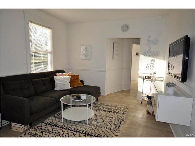 119 Madison Avenue, Webster Groves, MO 63119