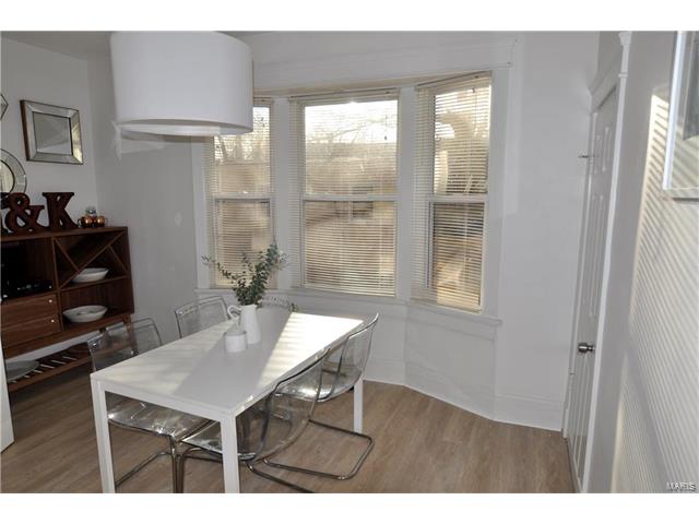 119 Madison Avenue, Webster Groves, MO 63119
