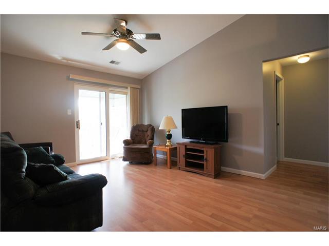 7501 Triwoods Drive, Shrewsbury, MO 63119