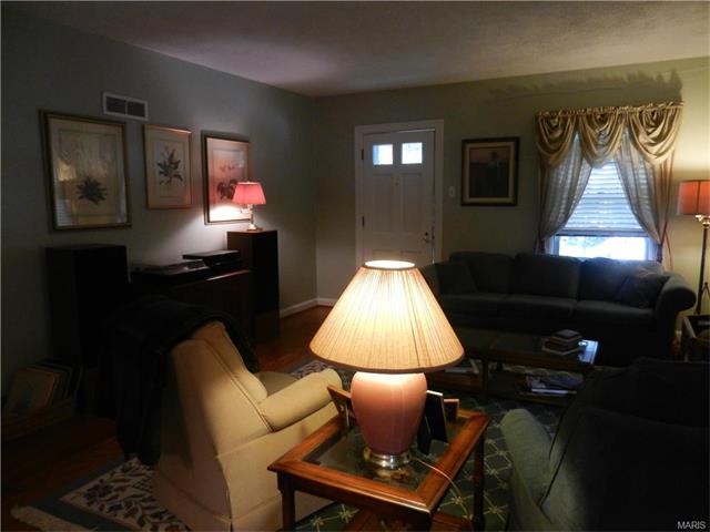 7500 Nottingham Avenue, St Louis, MO 63119