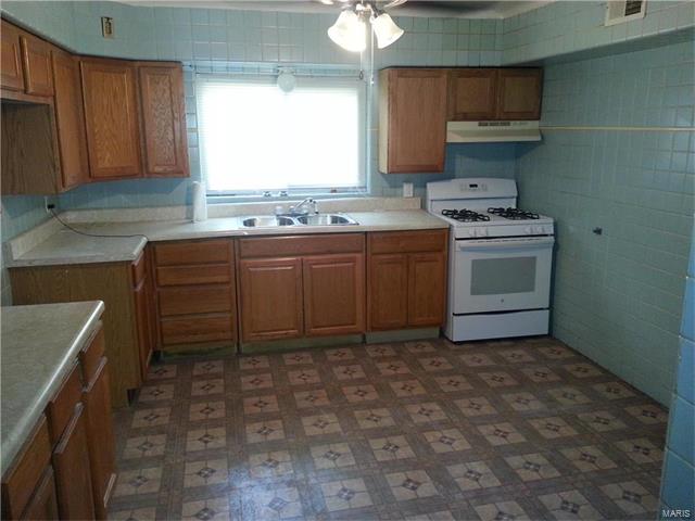 5842 West Florissant Avenue, St Louis, MO 63120