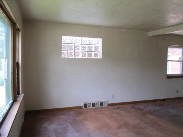 6603 Kahns StSaint Louis, MO, 63121Saint Louis County