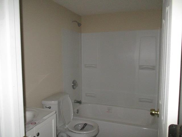 2014 Greenglen Dr #101Kirkwood, MO, 63122Saint Louis County