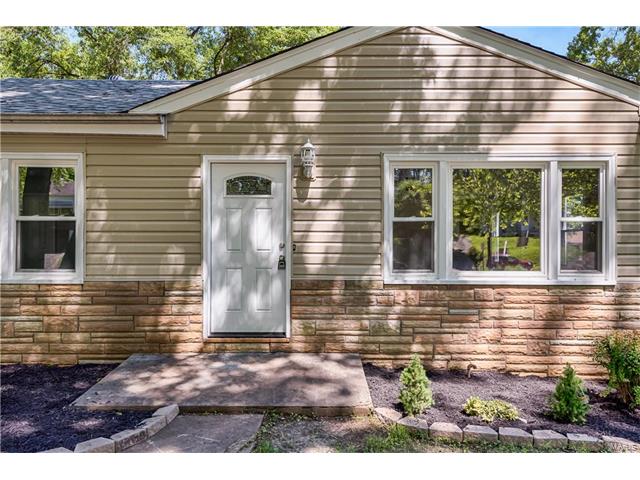 339 Reardon, St Louis, MO 63122