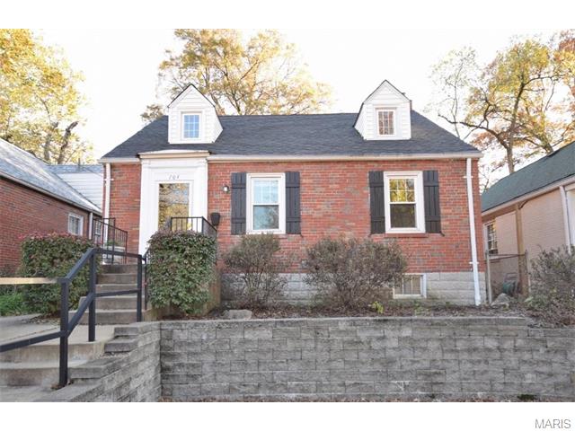 704 East Argonne Drive, St Louis, MO 63122