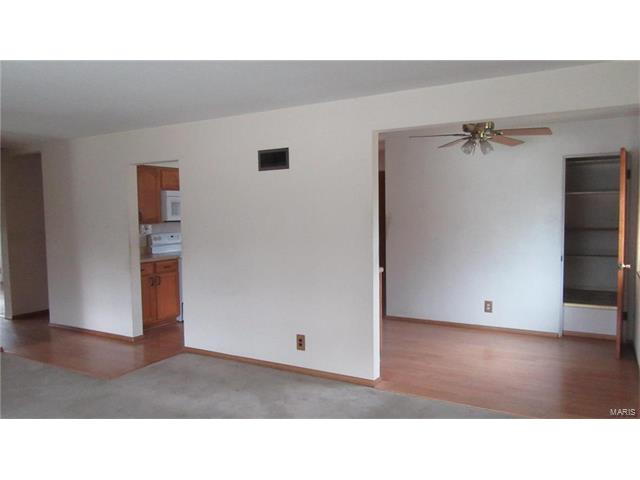 5609 Welmering, St Louis, MO 63123