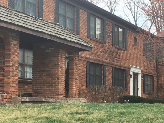7937 Royal Arms Court, St Louis, MO 63123