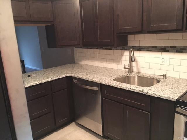 7937 Royal Arms Court, St Louis, MO 63123