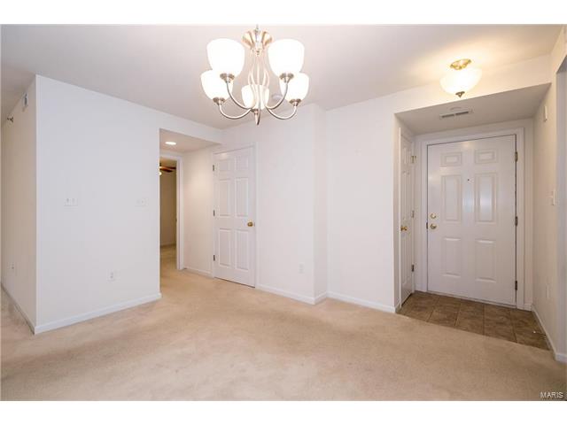 9740 Bexley Station DR 7B, St Louis, MO 63123