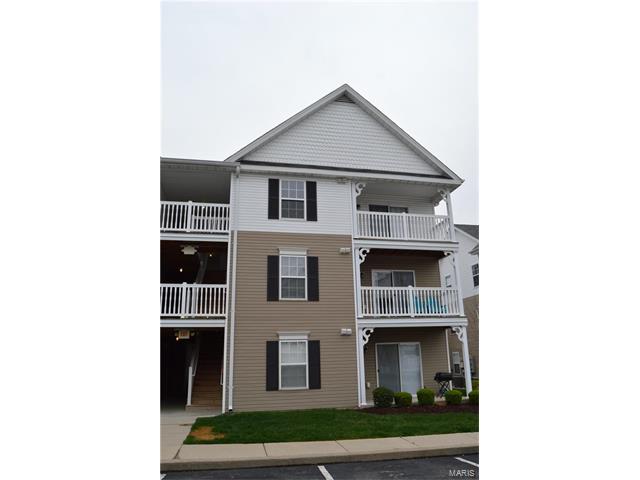 9751 Newham Drive, St Louis, MO 63123