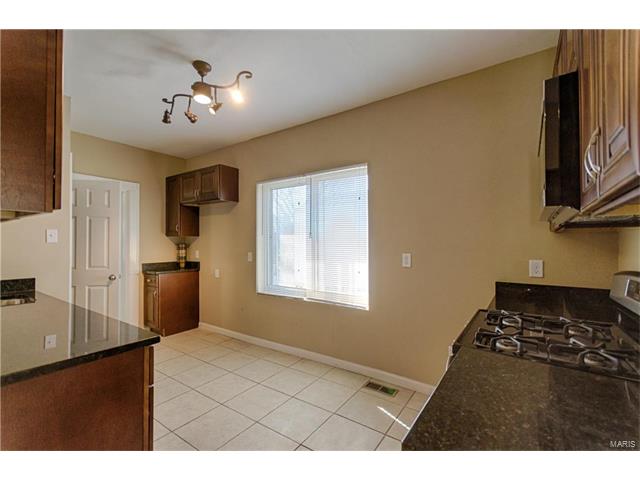 8528 Kathleen Avenue, St Louis, MO 63123