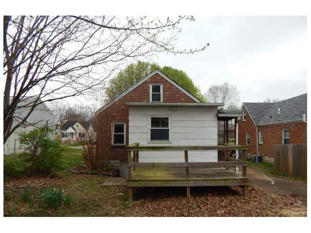 8800 Brenda Avenue, St Louis, MO 63123