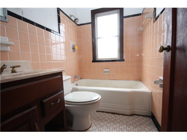 9533 Mackenzie RdSaint Louis, MO, 63123Saint Louis County
