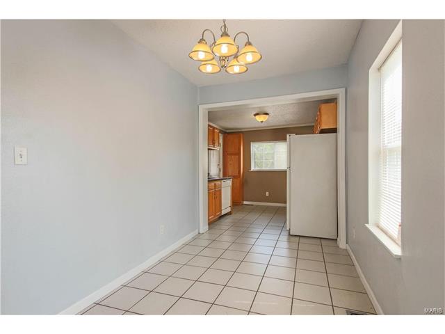 4655 Oldenburg Avenue, St Louis, MO 63123
