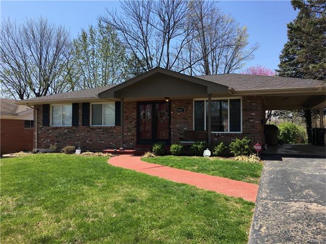 9987 Casa Rosa Drive, St Louis, MO 63123