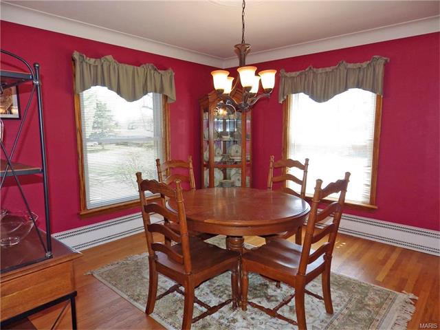 10045 South Marlene Drive, St Louis, MO 63123