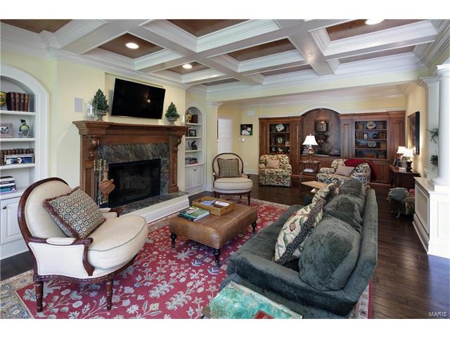 1 Bridle Creek Road, Ladue, MO 63124