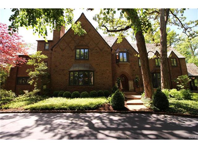 3 Dromara Road, Ladue, MO 63124