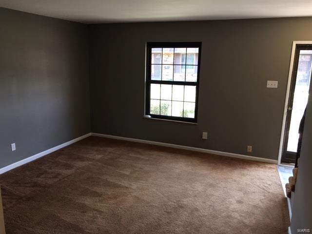1843 Mansard Drive, St Louis, MO 63125