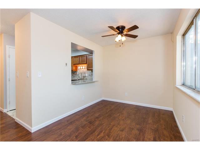 1153 Calley Drive, St Louis, MO 63125