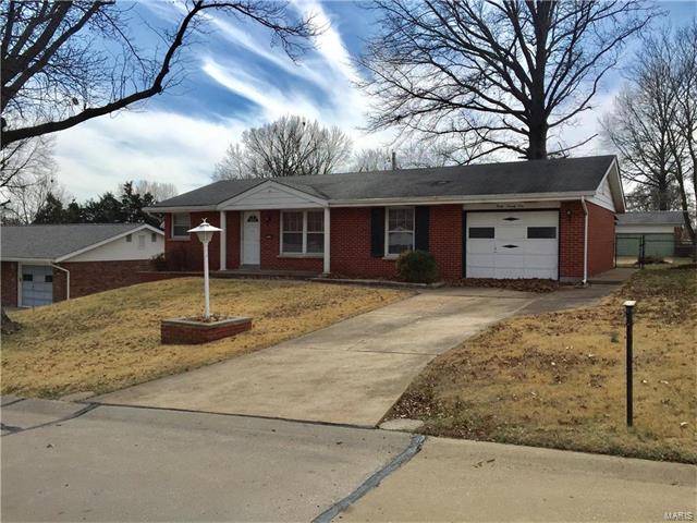 4026 Sunrise Way Drive, St Louis, MO 63125