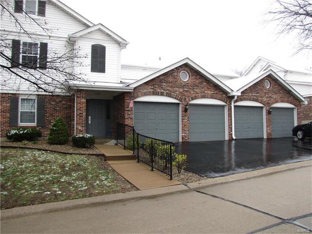 4329 Sunridge, St Louis, MO 63125