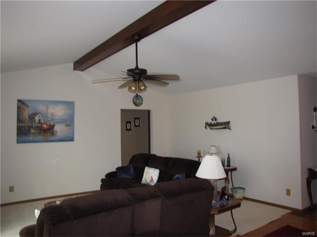 4329 Sunridge, St Louis, MO 63125