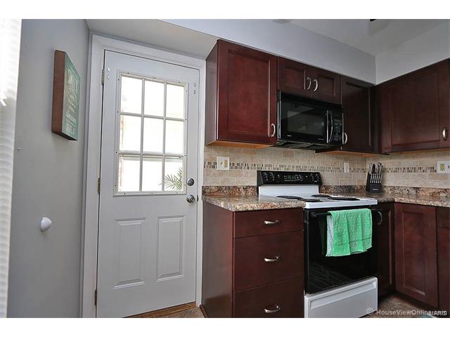 1722 Herault Place, St Louis, MO 63125