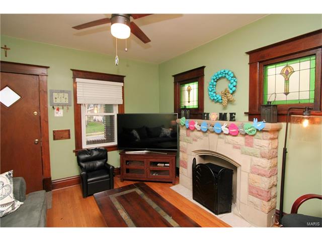 1434 Wachtel Drive, St Louis, MO 63125