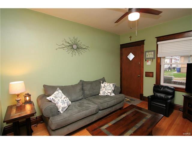 1434 Wachtel Drive, St Louis, MO 63125
