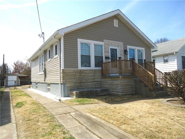 3716 Viking Avenue, St Louis, MO 63125