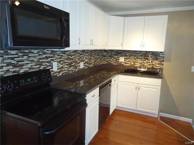 3716 Viking Avenue, St Louis, MO 63125
