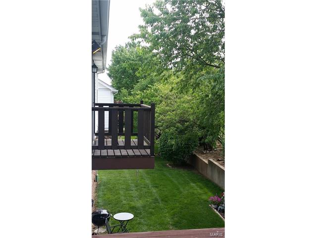 4333 Sunridge, St Louis, MO 63125