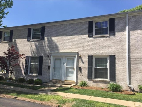 4161 Paule AVE, St Louis, MO 63125