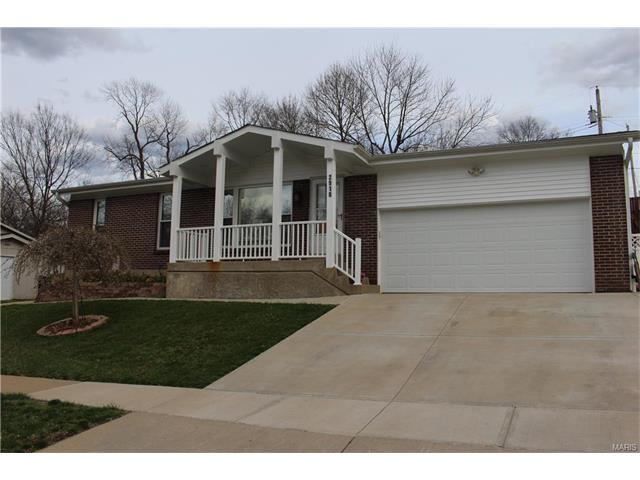 2918 Shores, St Louis, MO 63125
