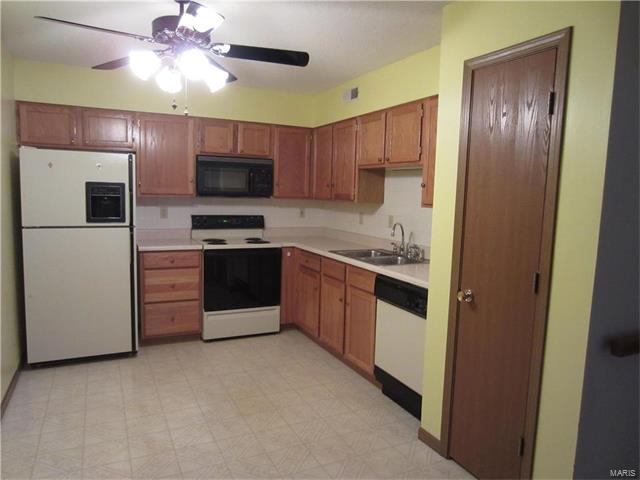 9608 Bent Pine, St Louis, MO 63126