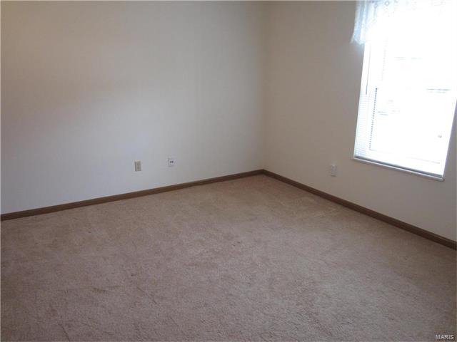 9608 Bent Pine, St Louis, MO 63126