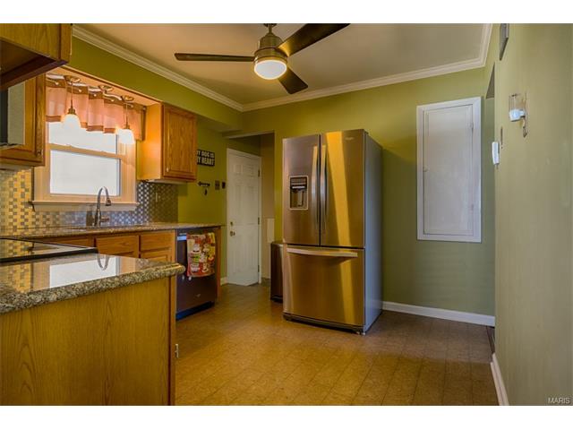 11069 Golf Crest Drive, St Louis, MO 63126