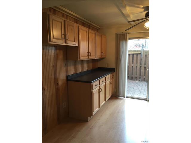 10830 Carroll Wood Way, Unincorporated, MO 63128