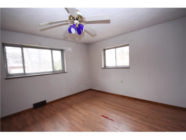 4527 Du Bourg LnSaint Louis, MO, 63128Saint Louis County