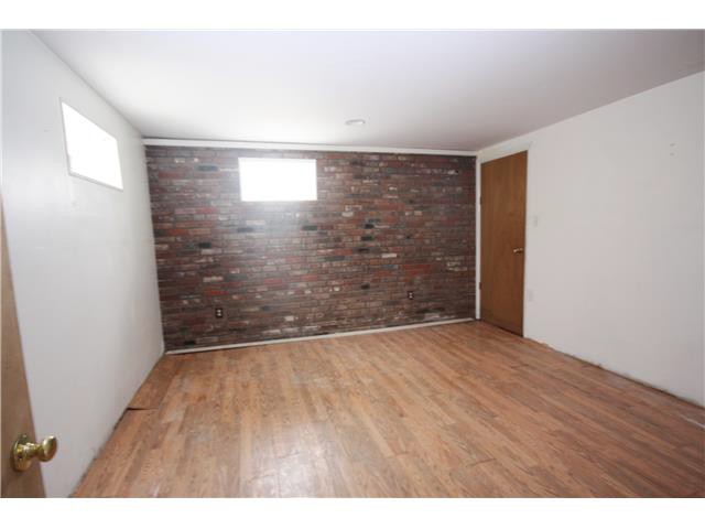 4527 Du Bourg LnSaint Louis, MO, 63128Saint Louis County