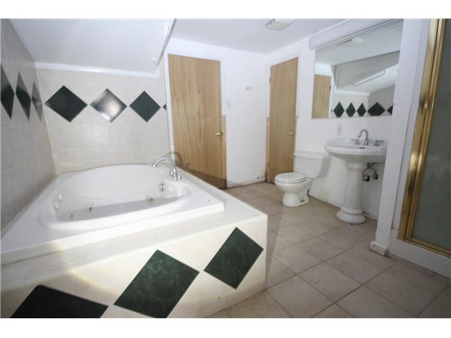 4527 Du Bourg LnSaint Louis, MO, 63128Saint Louis County