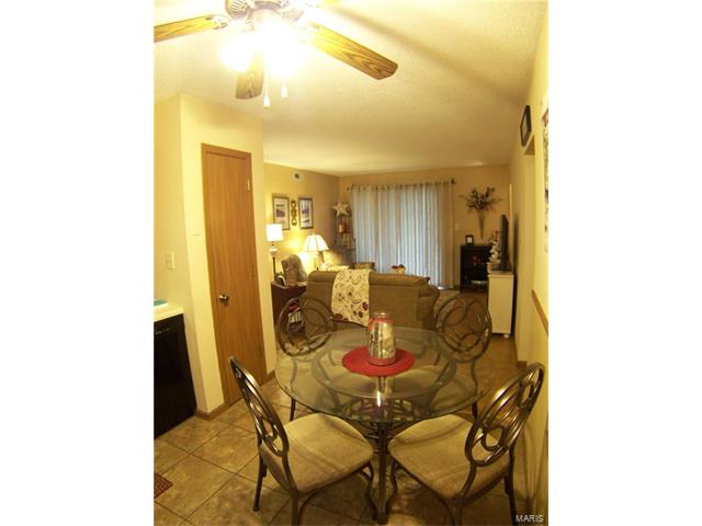 5265 Cricket Glen, St Louis, MO 63129