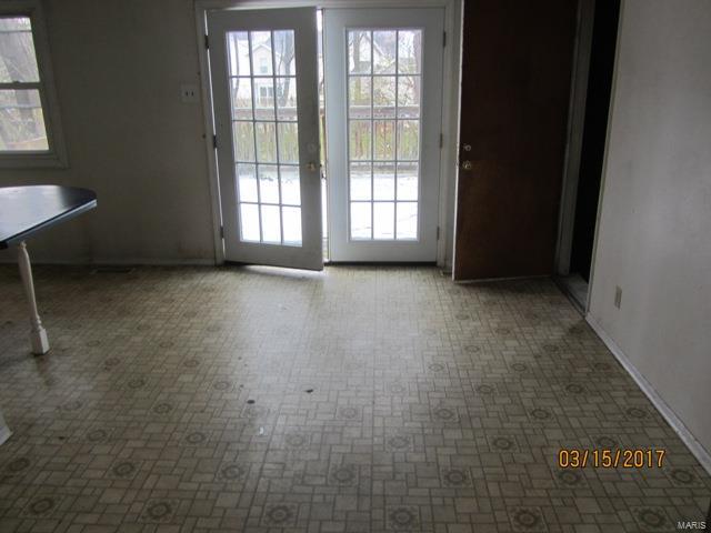 6801 Burkemo Court, Unincorporated, MO 63129