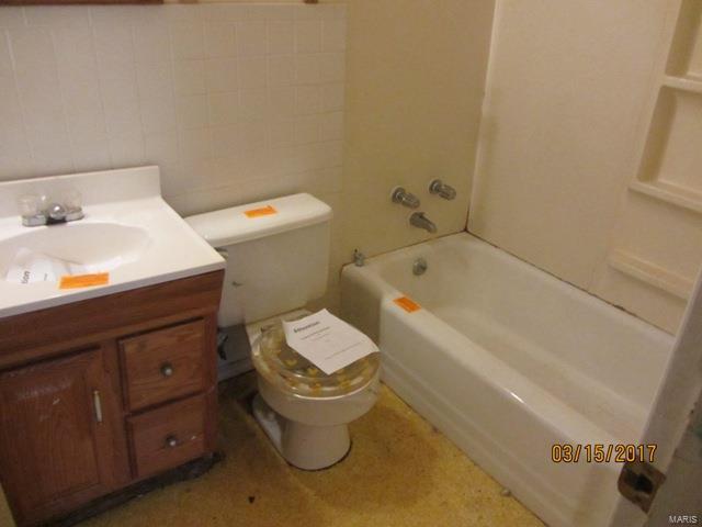 6801 Burkemo Court, Unincorporated, MO 63129
