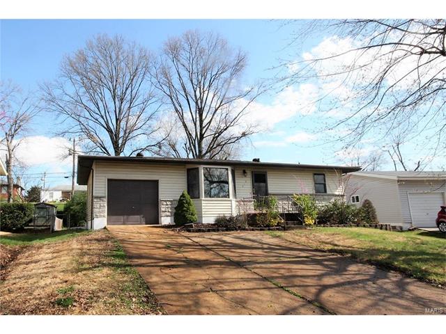 315 Martigney Drive, St Louis, MO 63129