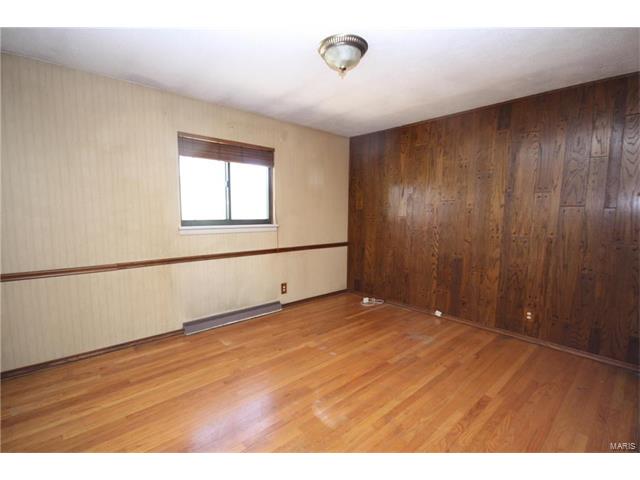 315 Martigney Drive, St Louis, MO 63129