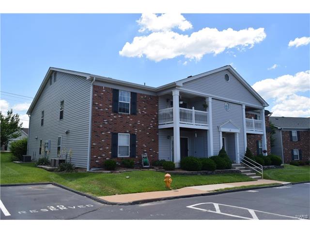 27 Berview CIR G, St Louis, MO 63129