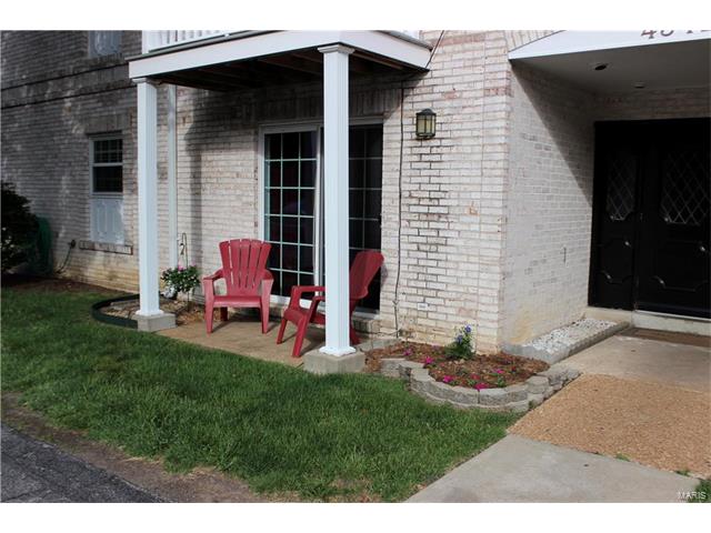 4342 Forest De Ville, St Louis, MO 63129