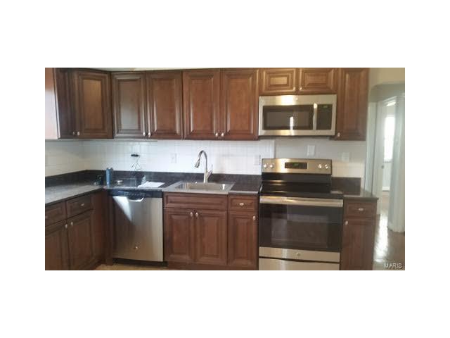 7073 Arcadia Avenue, St Louis, MO 63130